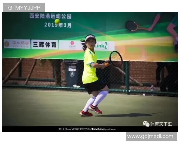 西安网球队的灵活性揭秘与训练技巧分享助力网球梦想 西安网球队的灵活性揭秘与训练技巧分享助力网球梦想